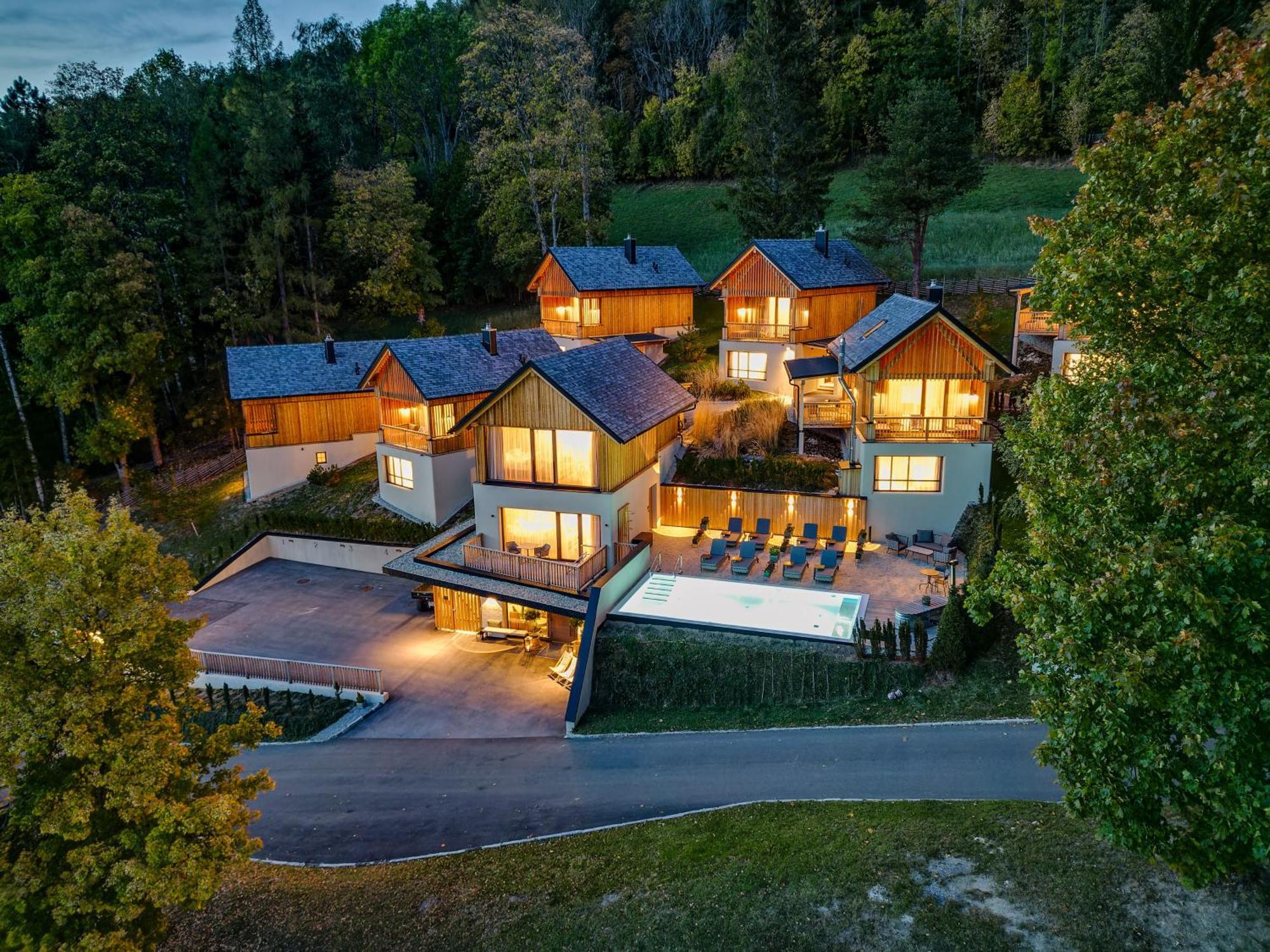 Hideaway Hotel Montestyria Chalets & Suiten Mariazell Exterior foto